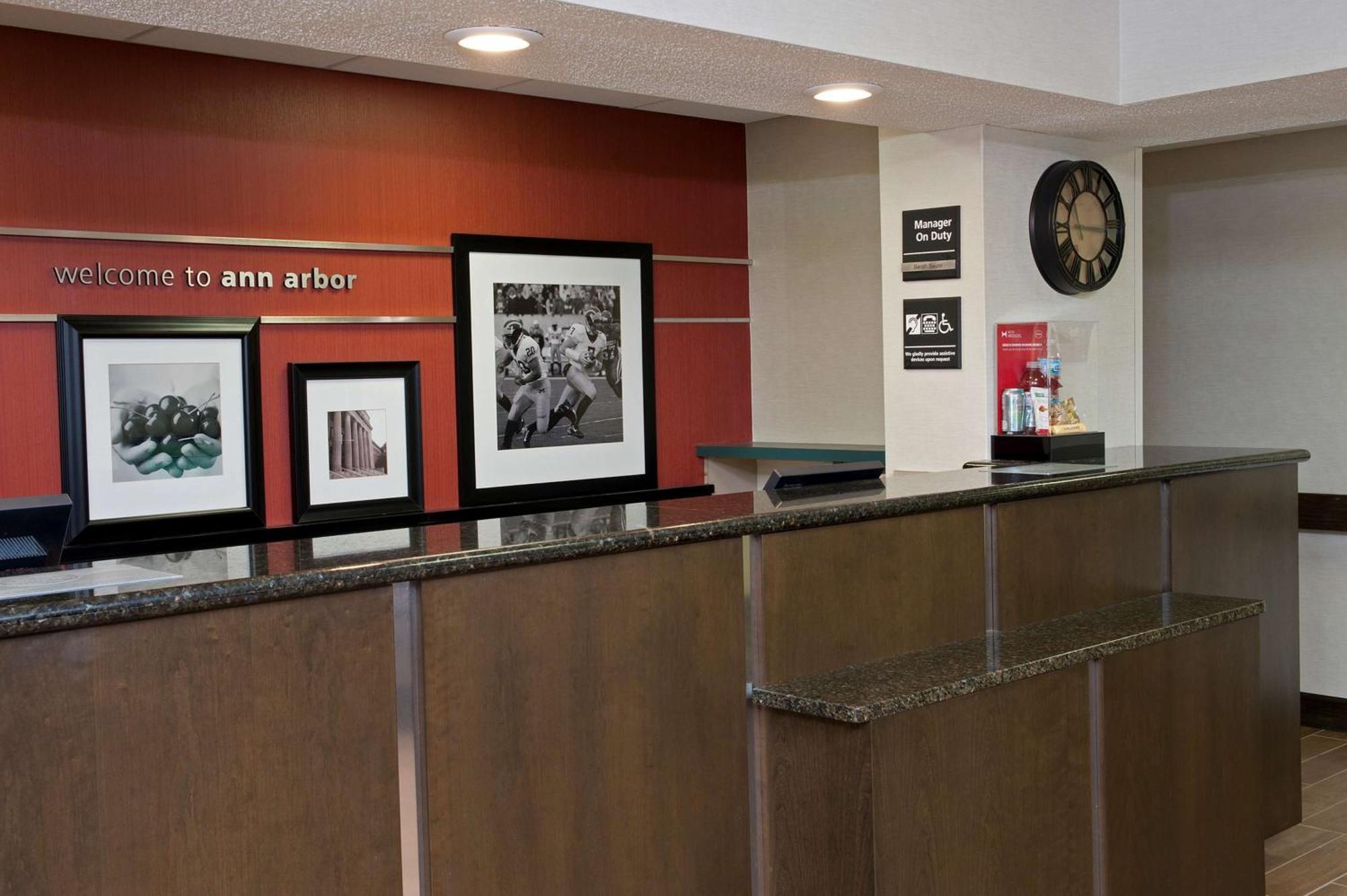 Hotel Larkspur Landing Ann Arbor Exterior foto